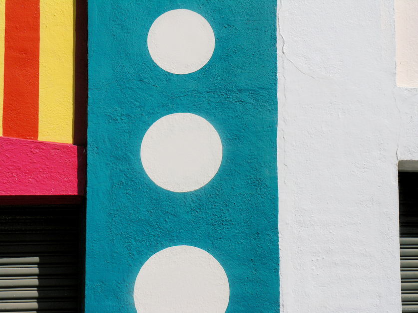 dismembered snowman, citi wallz series, by Naomi Pitcairn