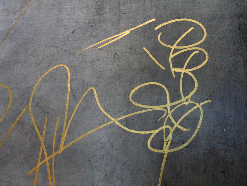 gold on charcoal, citi wallz series, by Naomi Pitcairn